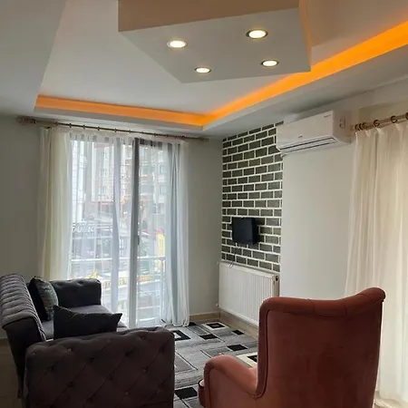 Hypatia Hotel apartamentowy *