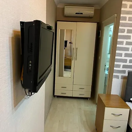 Hypatia Apart Otel *